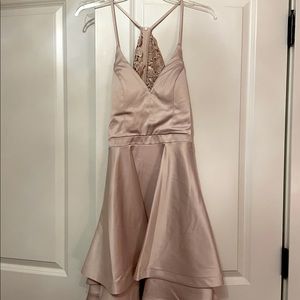 Beautiful light pink prom dress!